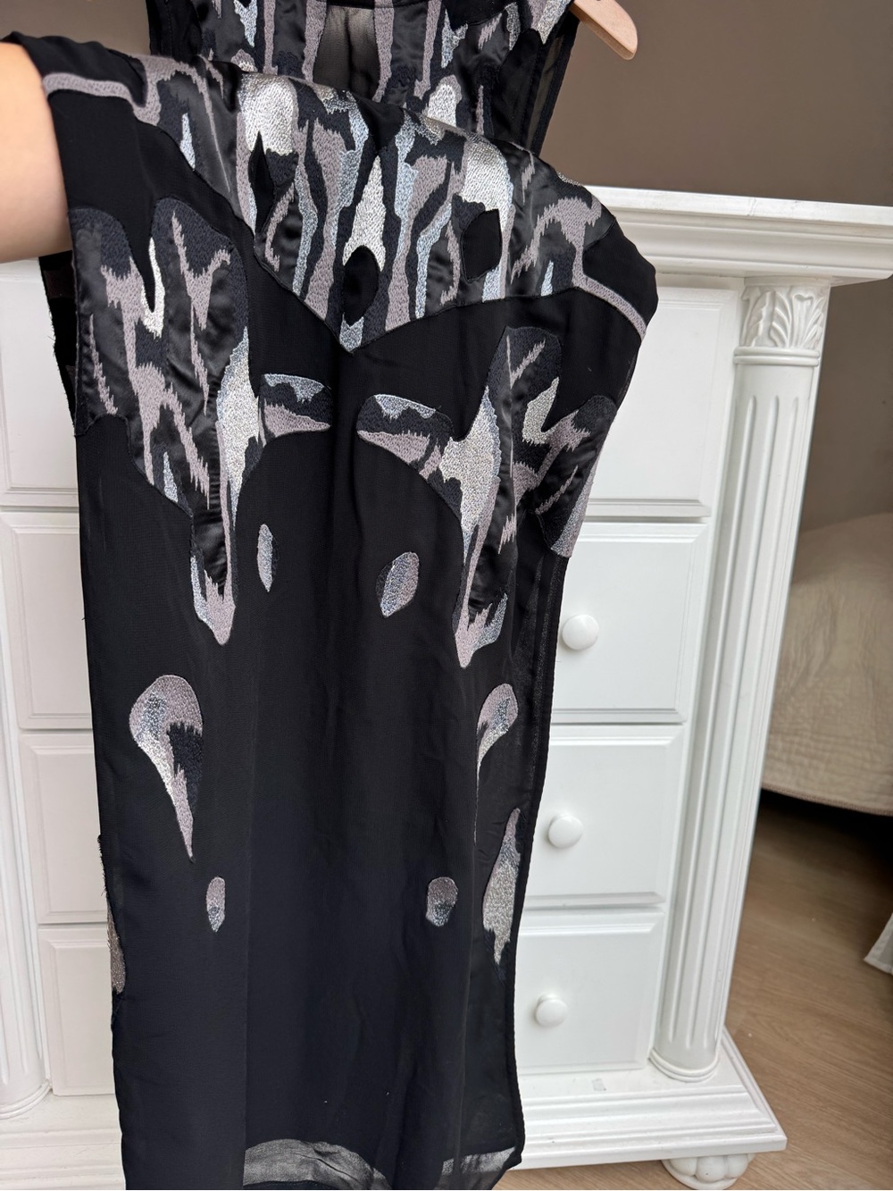 REISS Zuma Black Silver Embroidered Maxi Dress – Size US 4 / UK 8 / EU 36 - Picture 12 of 14